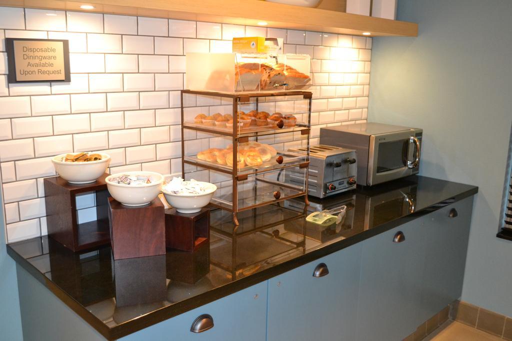 Country Inn & Suites By Radisson Roseville - St Paul المظهر الخارجي الصورة